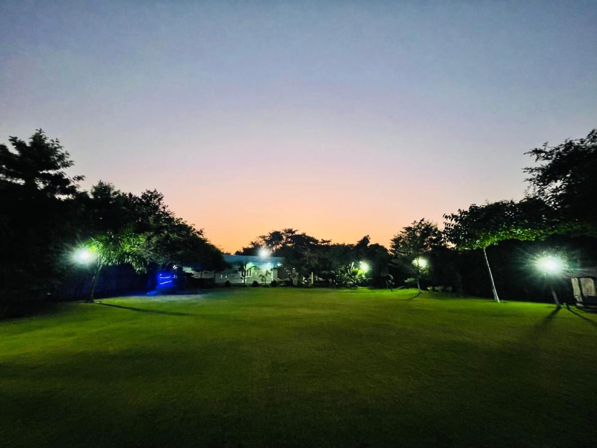 Villa Anantam Aravali Gurgaon Exterior foto